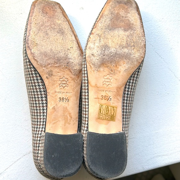 Ann Mashburn Houndstooth Buckle Pumps - Picture 5 of 6